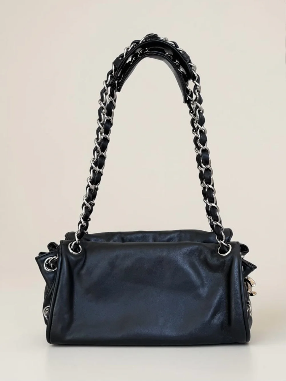 CHANEL 2006 Lux Ligne Accordian Shoulder Bag - Picture 5 of 15